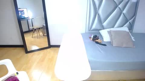 exotic_karmella online show from February 2025 09:04:01 PM