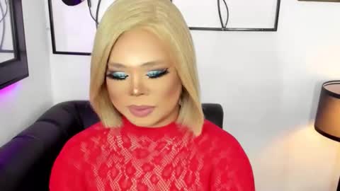 Snapshot of exotic_lindsay chatting on May 2026 04:15:01 PM Lindsay online show from May 2026 04:15:01 PM