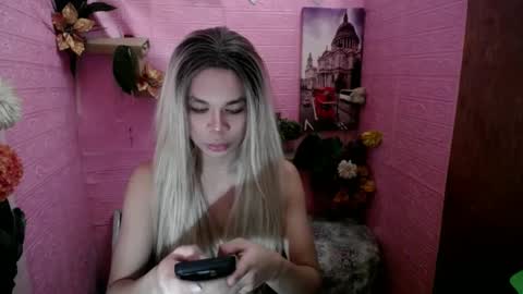 Nica online show from February 2025 12:11:02 PM