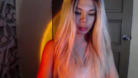 Nica online show from February 2025 06:35:01 AM