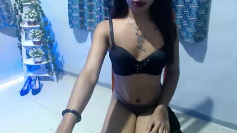 Breanna online show from November 2025 02:48:02 PM