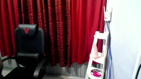 Breanna online show from June 2026 04:27:01 PM