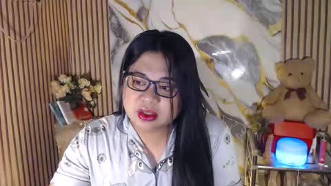 SHANTAL MARIE online show from May 2026 04:12:02 PM