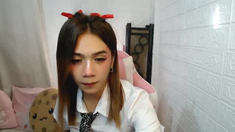 exotictssavie online show from January 2025 12:20:02 AM