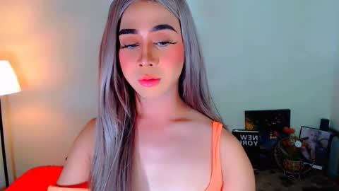 expensive_elise online show from March 2026 02:21:01 PM