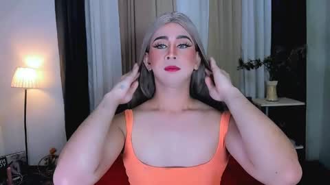 expensive_elise online show from March 2026 04:07:02 PM