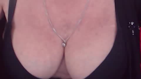 Snapshot of experiencedalana chatting on March 2026 12:47:02 AM Alana online show from March 2026 12:47:02 AM