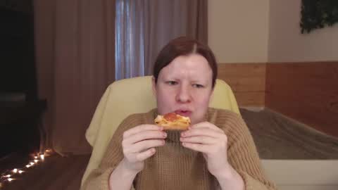 Crystal online show from February 2025 03:05:01 PM