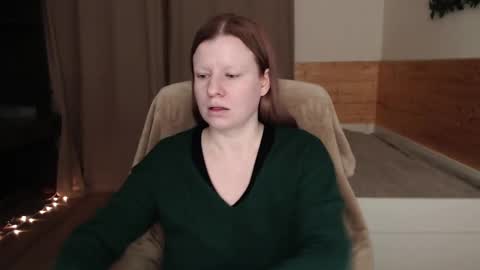 Crystal online show from March 2025 08:10:02 PM