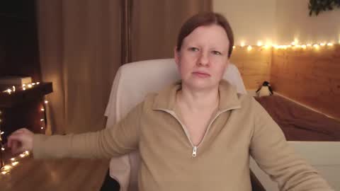 Crystal online show from March 2025 09:48:02 PM