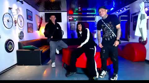 extrangers online show from March 2026 12:05:03 PM