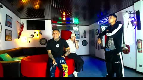 extrangers online show from April 2026 12:06:02 PM