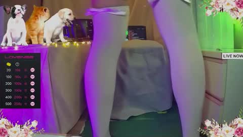 Snapshot of extremelover88 chatting on October 2025 08:40:02 AM Extremelover88 online show from October 2025 08:40:02 AM