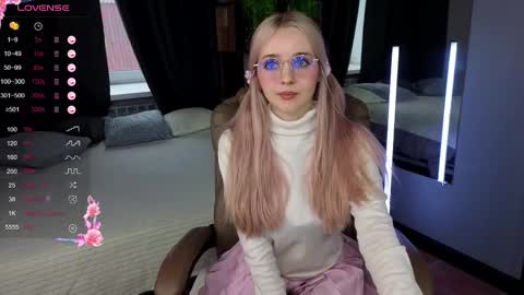 exxxcore_ online show from October 2025 08:31:02 AM