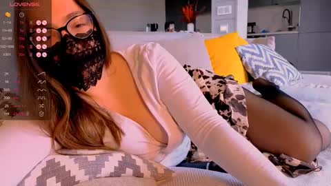 Im sensual so I act on the situation online show from October 2025 09:31:01 AM