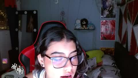 Snapshot of eyfy_bbs chatting on January 2025 02:33:02 AM Nadia online show from January 2025 02:33:02 AM