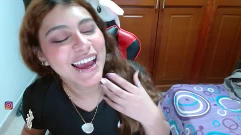 Snapshot of eyfy_bbs chatting on November 2025 09:47:01 PM Nadia online show from November 2025 09:47:01 PM