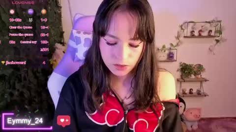 eymmy_24 online show from May 2026 01:44:01 AM