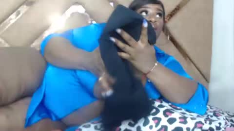 eyshaexotii online show from February 2026 06:26:01 AM