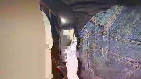 Snapshot of ezcoda chatting on December 2024 09:15:01 PM EZCODA online show from December 2024 09:15:01 PM