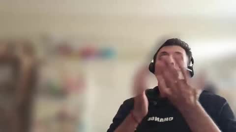 venusah online show from April 2026 06:10:02 PM