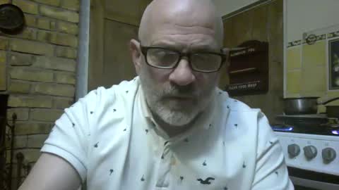 f1zzeek online show from January 2026 09:31:02 PM