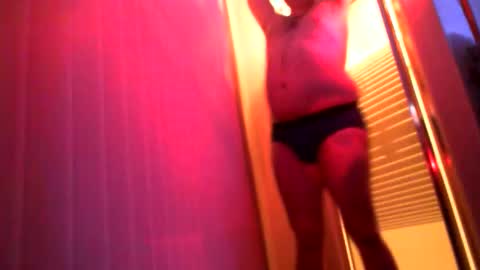 Snapshot of f4rtmaker chatting on December 2025 06:08:02 AM f4rtmaker online show from December 2025 06:08:02 AM