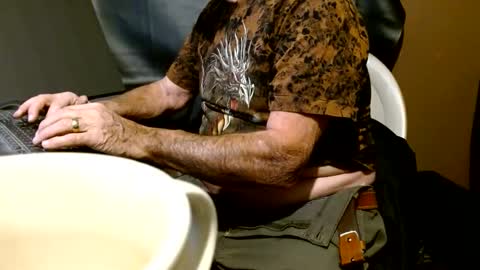 What Do You Like online show from December 2024 08:25:01 PM