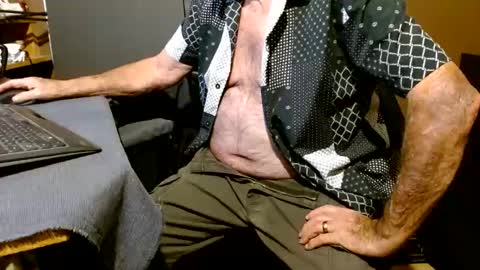 What Do You Like online show from December 2024 01:04:02 AM