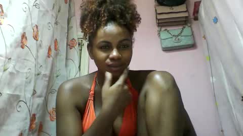 Fabriola9794 online show from March 2026 07:31:01 PM