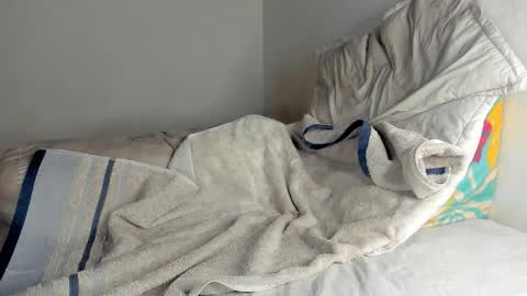 -  A N D E R online show from October 2025 03:47:02 AM