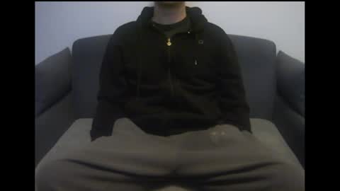 Snapshot of facelessescape chatting on December 2024 12:08:02 PM FacelessEscape online show from December 2024 12:08:02 PM