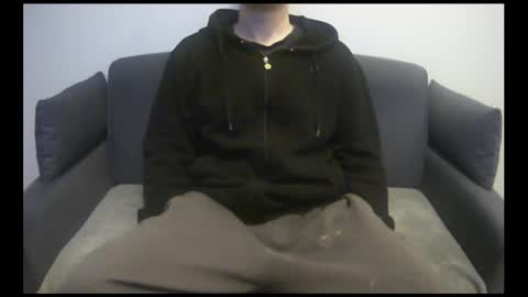 Snapshot of facelessescape chatting on December 2024 11:40:01 AM FacelessEscape online show from December 2024 11:40:01 AM