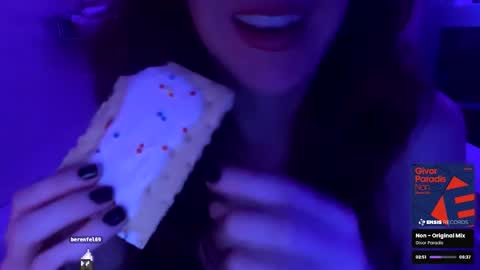 Snapshot of faewildz chatting on November 2025 03:28:02 AM Faewildz online show from November 2025 03:28:02 AM