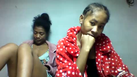 faiqua95 online show from April 2026 01:41:02 PM