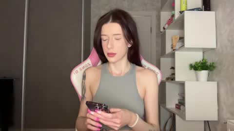 Bloom  online show from April 2026 03:20:01 PM