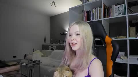 Snapshot of fairy_casey chatting on November 2025 06:50:02 PM fairy_casey online show from November 2025 06:50:02 PM