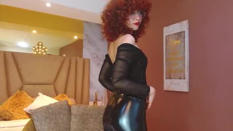 FAIRY online show from September 2025 08:43:01 PM