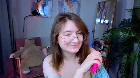 Tara online show from November 2025 06:14:01 AM