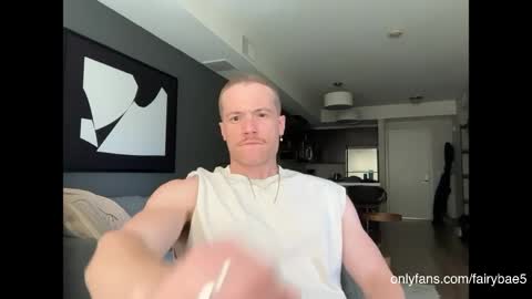 Travis online show from April 2026 07:49:01 PM