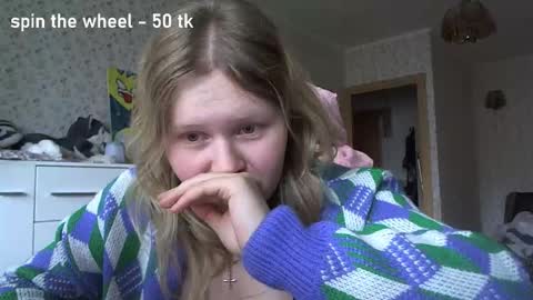 Snapshot of fairydreams_ chatting on November 2025 11:10:01 AM Arisha online show from November 2025 11:10:01 AM