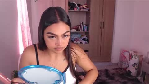 Snapshot of fairylatin chatting on January 2025 07:57:01 PM fairylatin online show from January 2025 07:57:01 PM