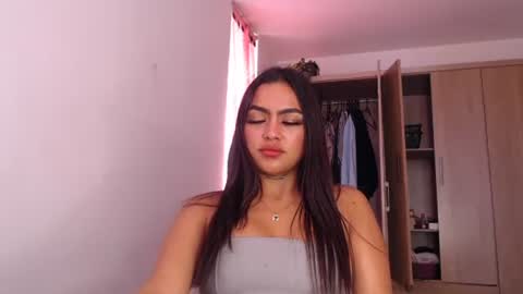 Snapshot of fairylatin chatting on January 2025 06:07:01 PM fairylatin online show from January 2025 06:07:01 PM