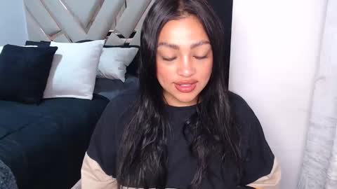 Snapshot of fairylatin chatting on October 2025 09:12:01 AM fairylatin online show from October 2025 09:12:01 AM