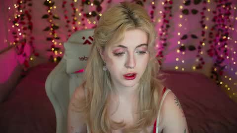 Vi  online show from April 2026 03:20:01 PM