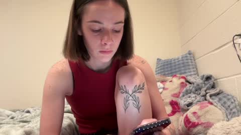 Snapshot of faithluvv07 chatting on April 2026 11:21:02 PM FAITHH online show from April 2026 11:21:02 PM