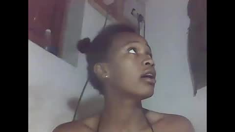 falielyse online show from October 2025 08:04:02 AM