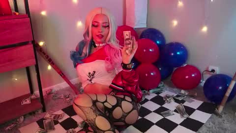 Snapshot of falinecrosthwaite chatting on September 2025 07:39:02 PM Kaori online show from September 2025 07:39:02 PM