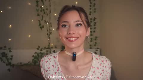 Snapshot of falinecrosthwaite chatting on November 2025 07:05:01 PM Kaori online show from November 2025 07:05:01 PM