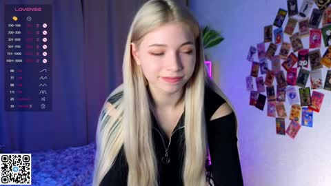 Snapshot of falinegelling chatting on February 2025 04:14:02 AM Emilia online show from February 2025 04:14:02 AM